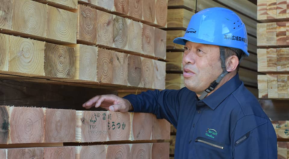 諸塚加工センター職長 福田圭喜さん写真3