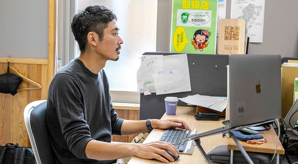 合同会社ミミスマス 上野諒さん写真2